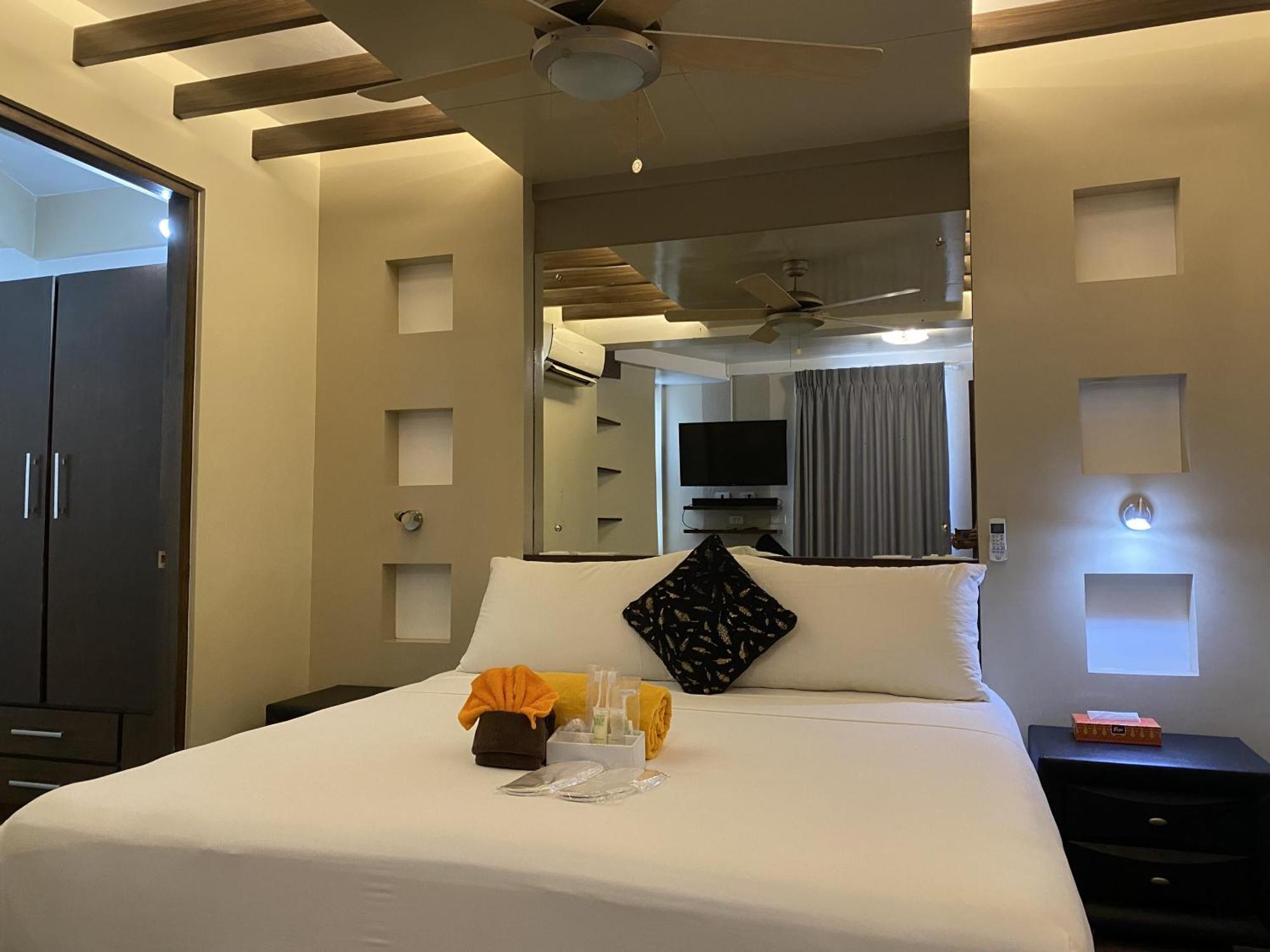 Lalaguna Villas Luxury Dive Resort&Spa Puerto Galera Extérieur photo